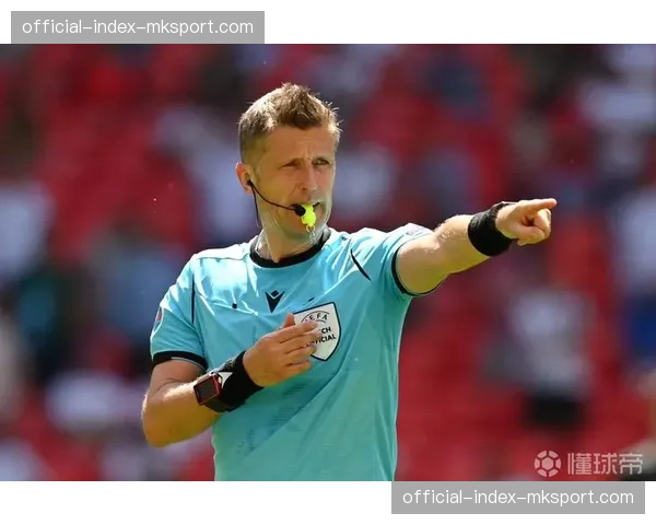 裁判委员会公布本轮焦点战裁判名单，名哨茨瓦尔执法国家德比